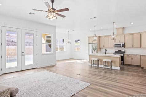 2108 Athens Avenue Kerrville TX 78028