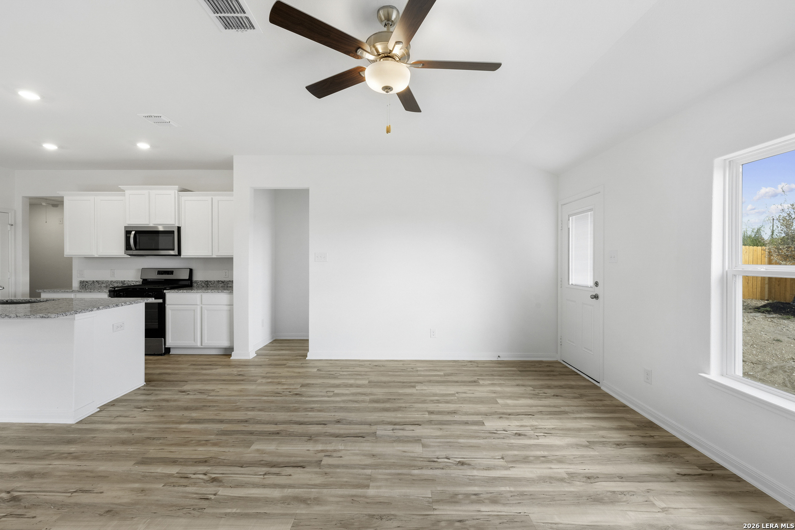 15310 Waterow View Von Ormy TX 78073