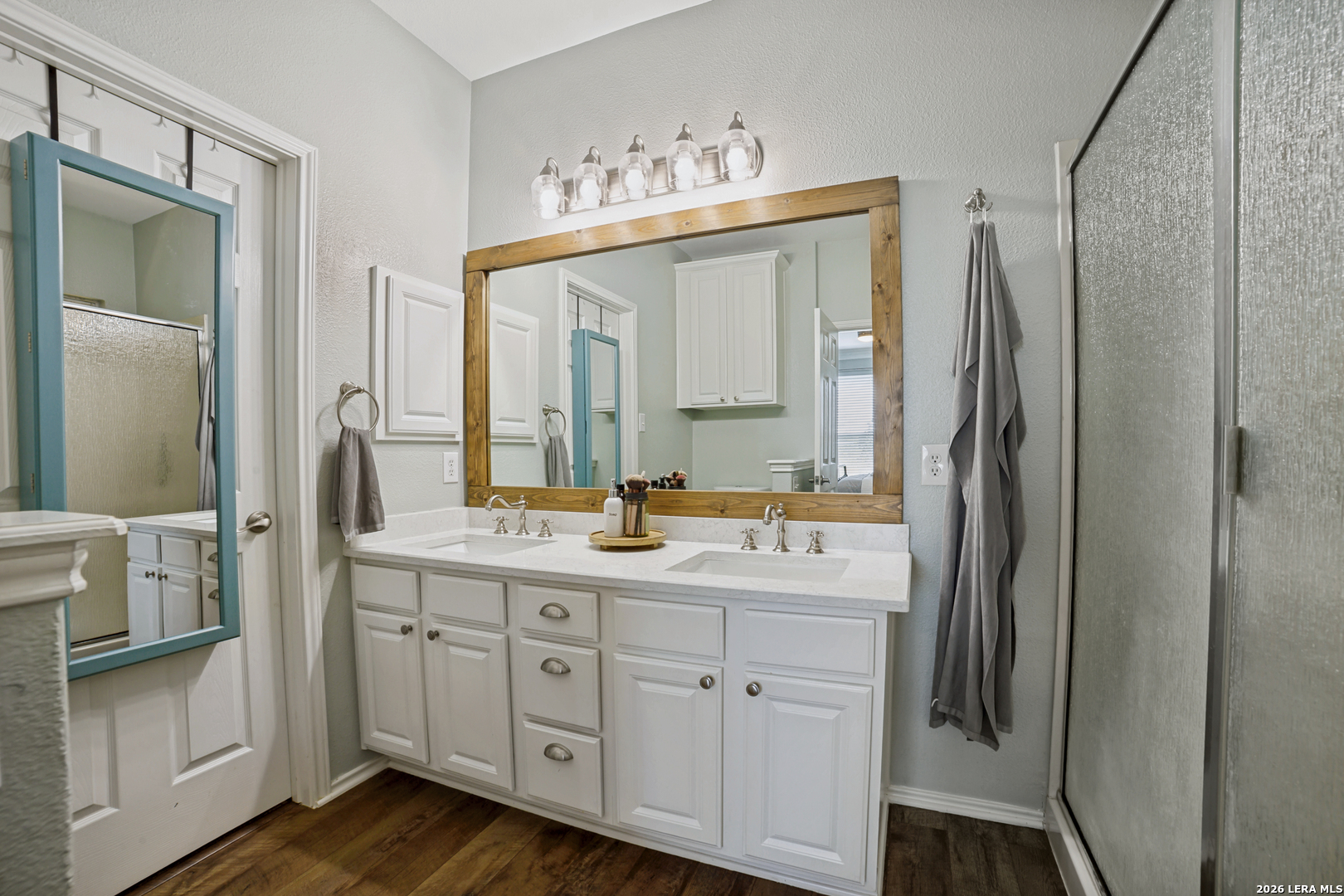 106 Coopers Hawk San Antonio TX 78253