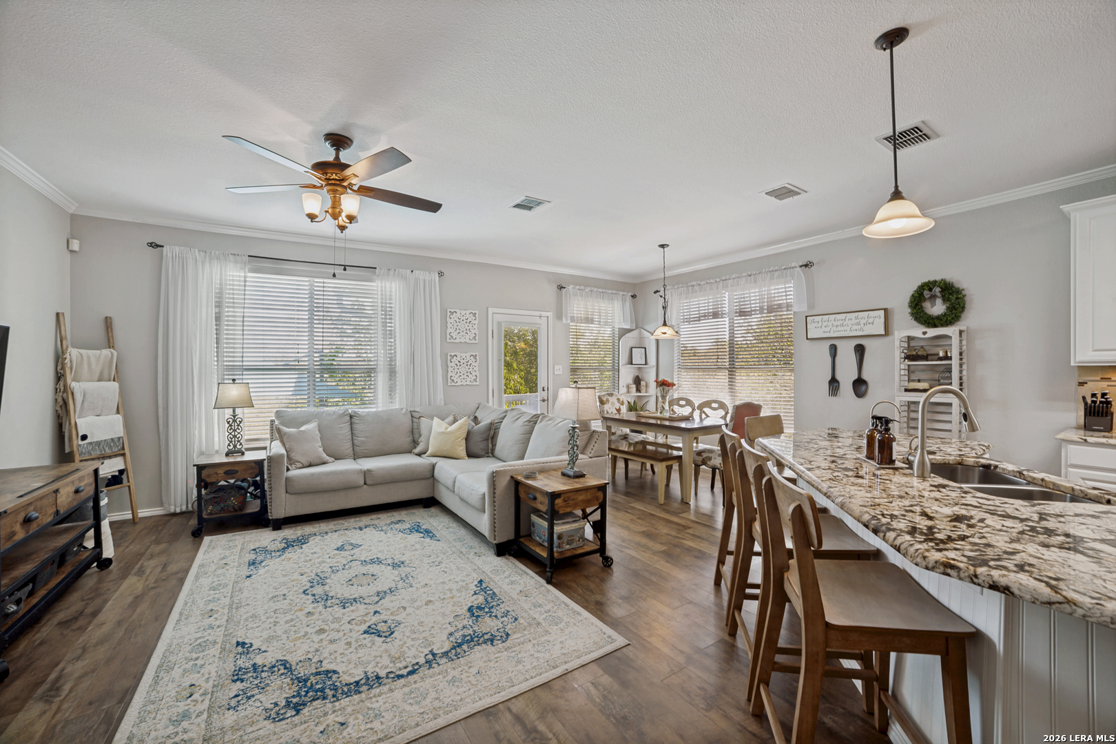 106 Coopers Hawk San Antonio TX 78253