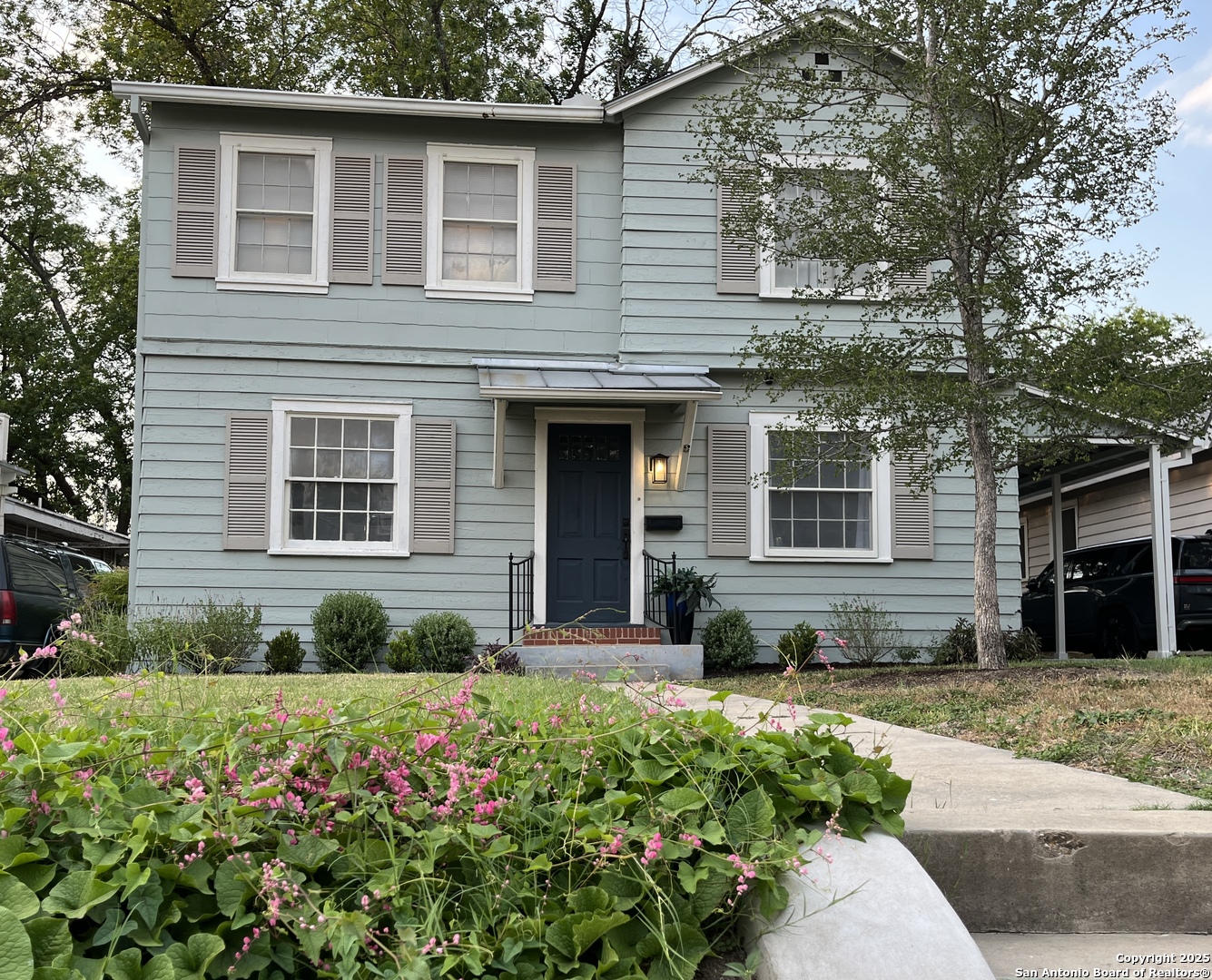 117 W Ridgewood Court San Antonio TX 78212