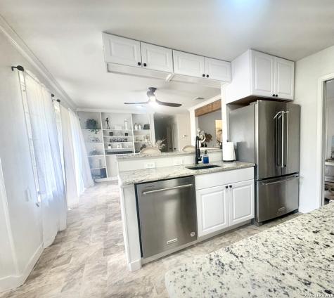 1103 Shadwell Drive San Antonio TX 78228