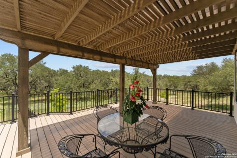 149 Bridgewater La Vernia TX 78121