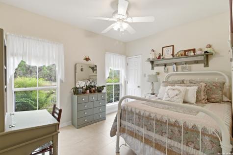 707 Oakridge Lane Pipe Creek TX 78063