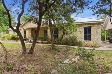 707 Oakridge Lane Pipe Creek TX 78063