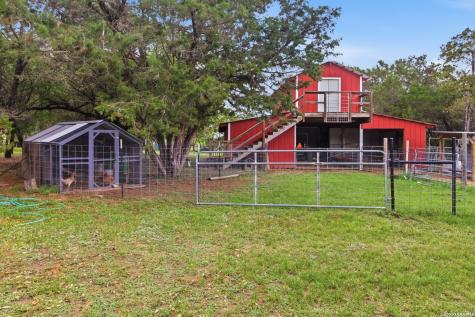 707 Oakridge Lane Pipe Creek TX 78063