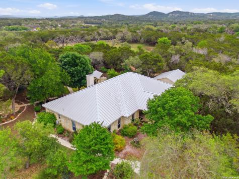 707 Oakridge Lane Pipe Creek TX 78063