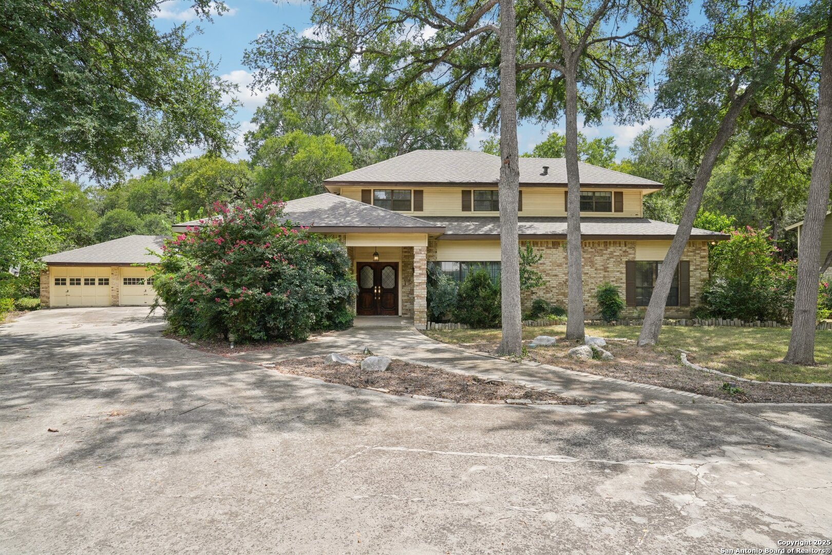1848 Pebble Brook New Braunfels TX 78130