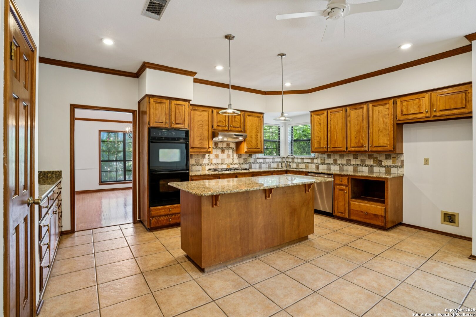 1848 Pebble Brook New Braunfels TX 78130