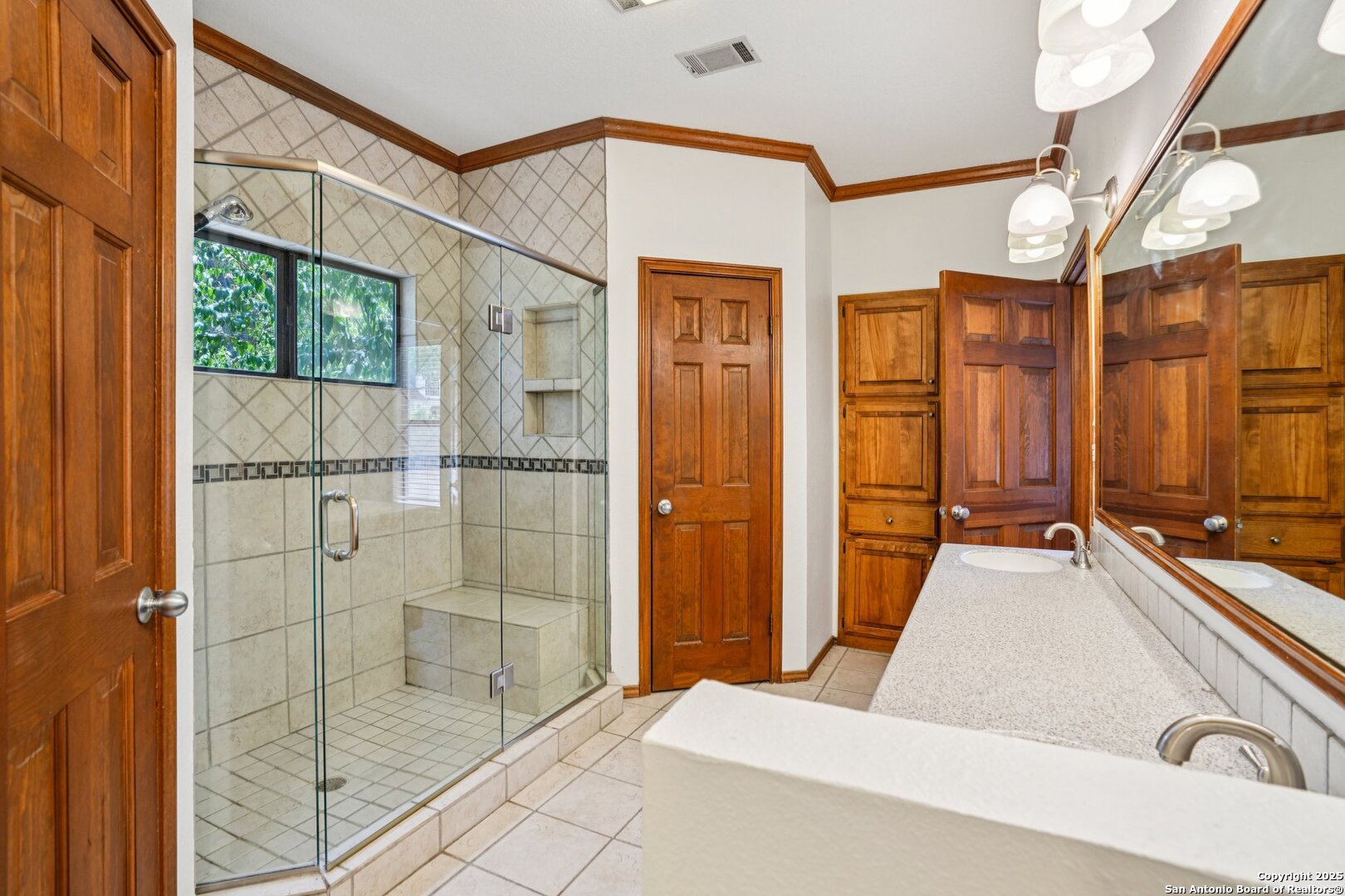 1848 Pebble Brook New Braunfels TX 78130