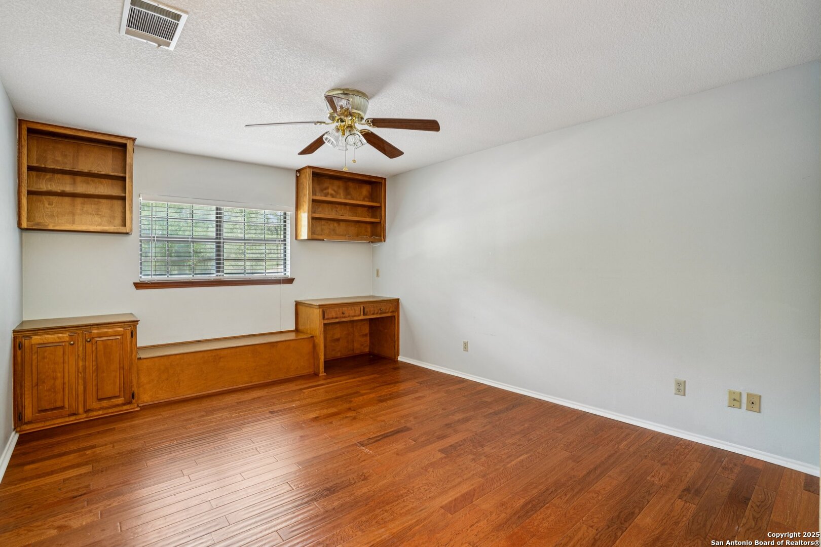 1848 Pebble Brook New Braunfels TX 78130