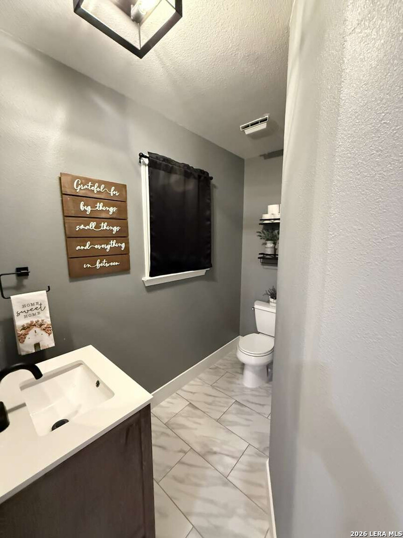 25715 Green River Drive San Antonio TX 78260