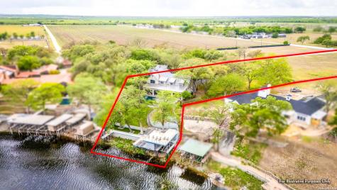 425 Terminal Loop Road Mcqueeney TX 78123