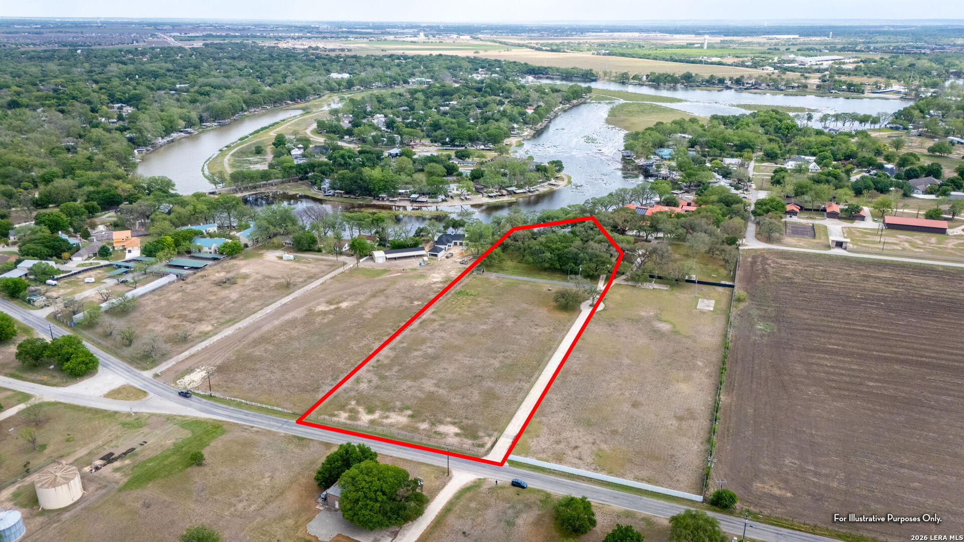 425 Terminal Loop Road Mcqueeney TX 78123