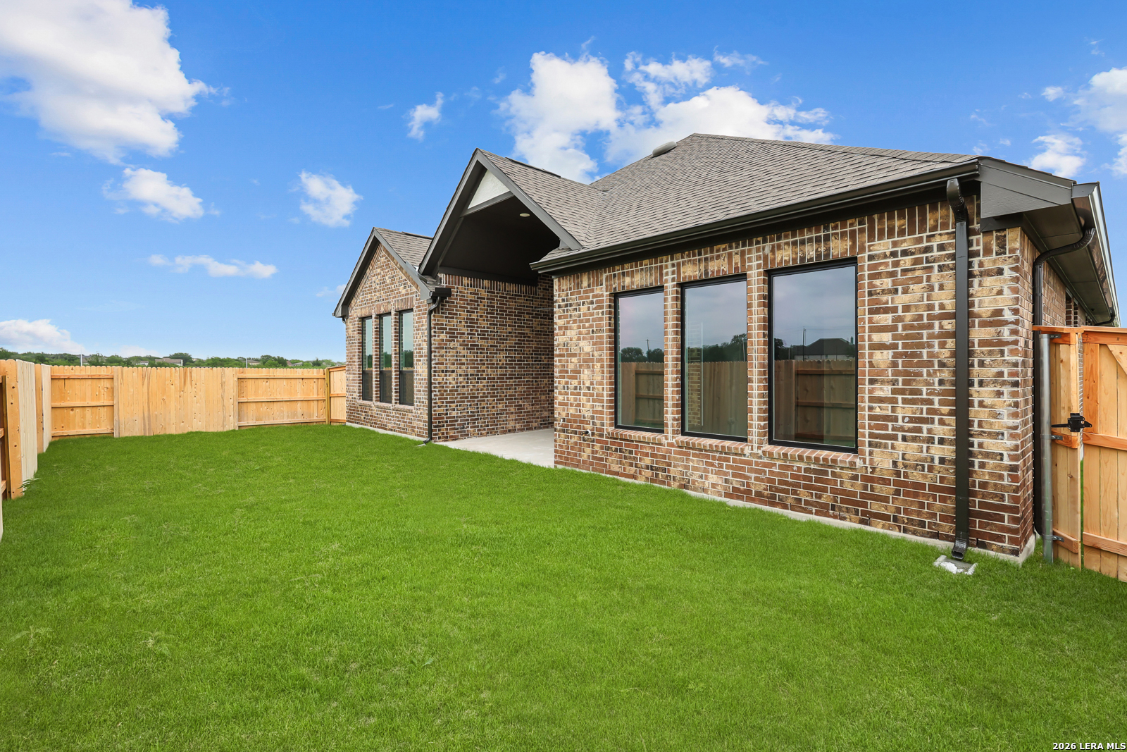 548 Paramus Park Cibolo TX 78108
