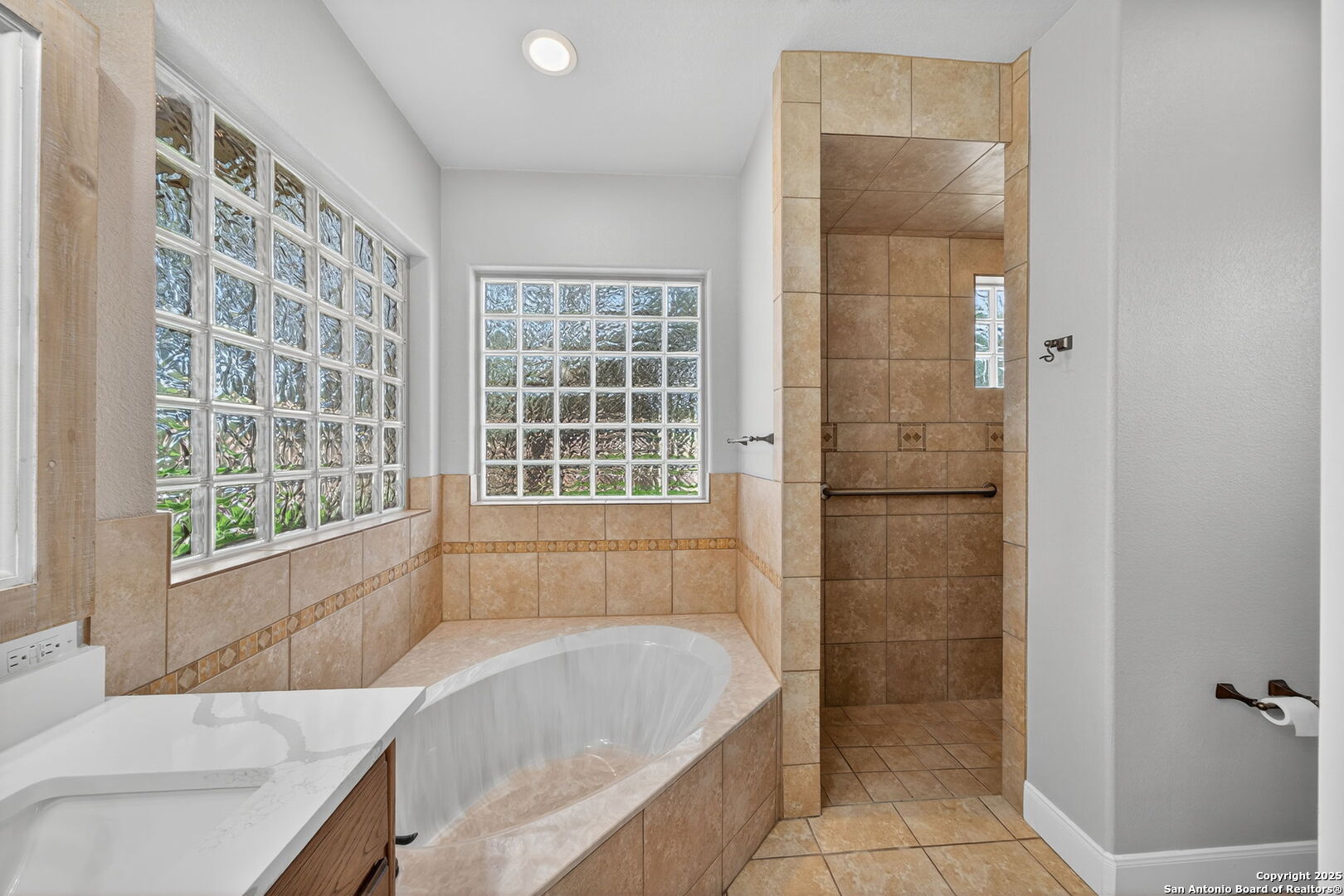 1626 Clover Ridge Pleasanton TX 78064