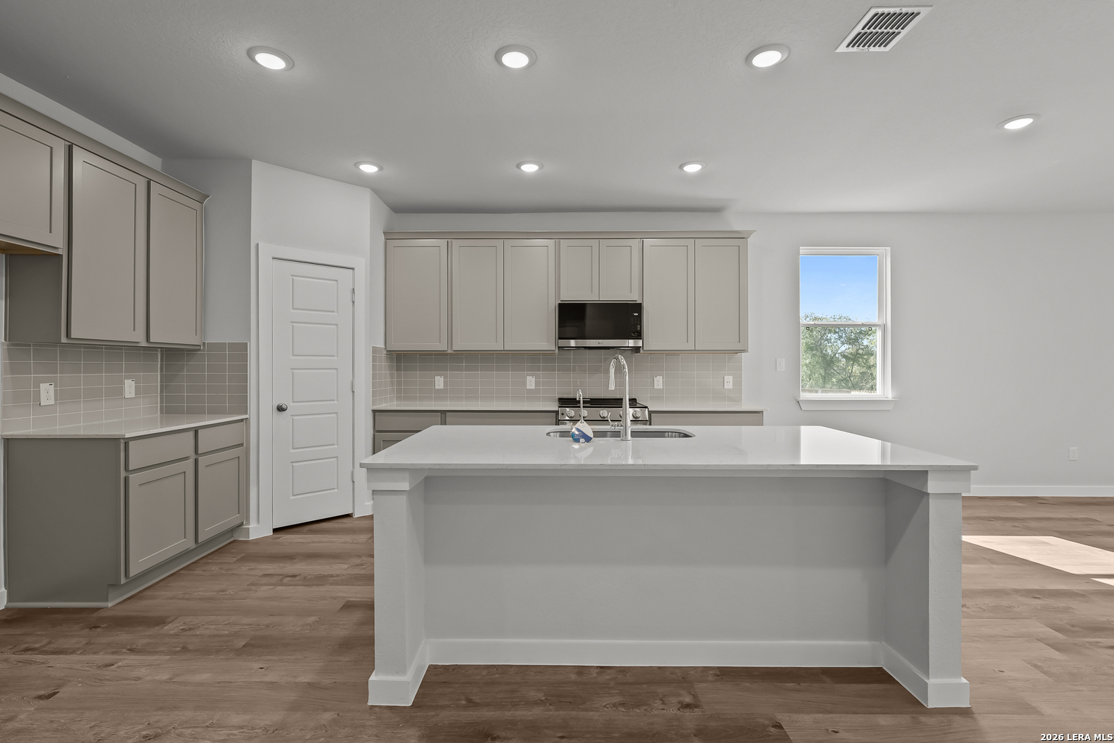 8713 Rucker Pond Trail San Antonio TX 78252