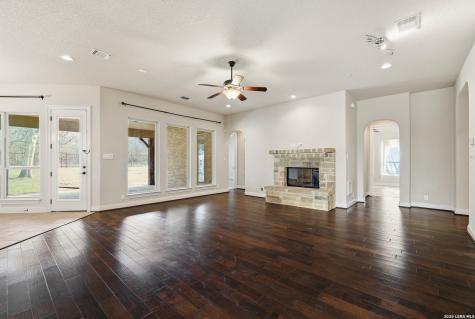 19414 Arrowood Place Garden Ridge TX 78266