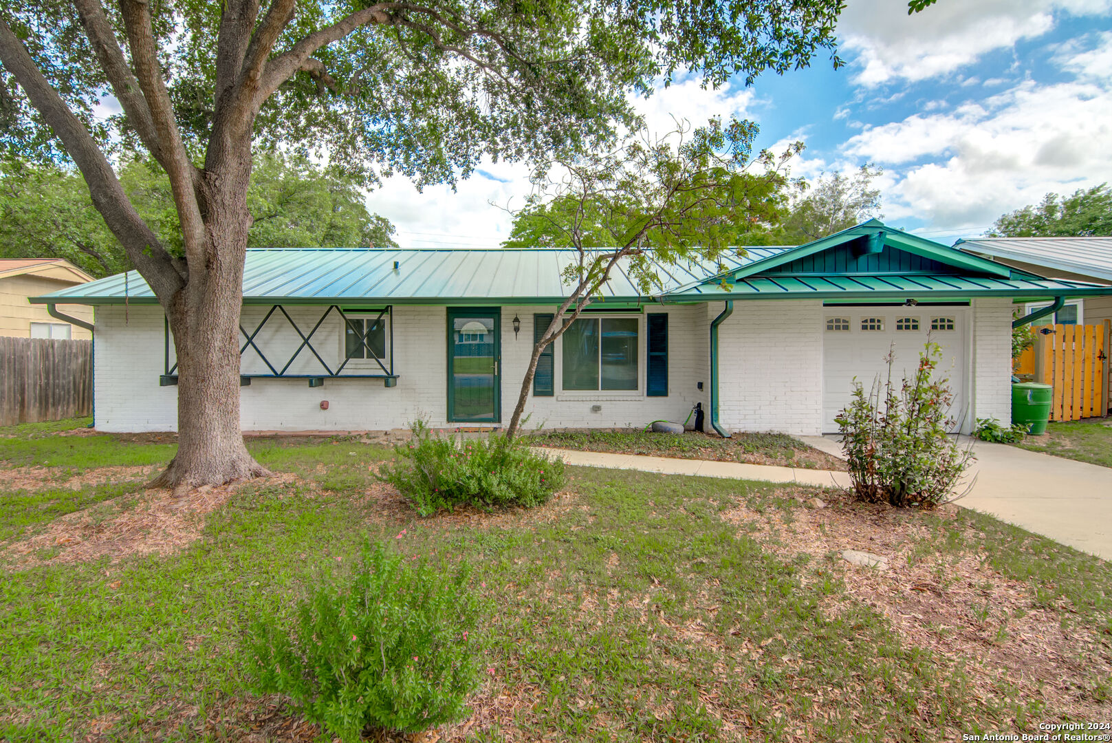 4330 First View Drive San Antonio TX 78217