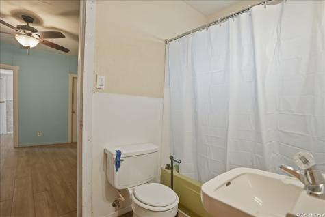 201 S Alta Vista Street Beeville TX 78102