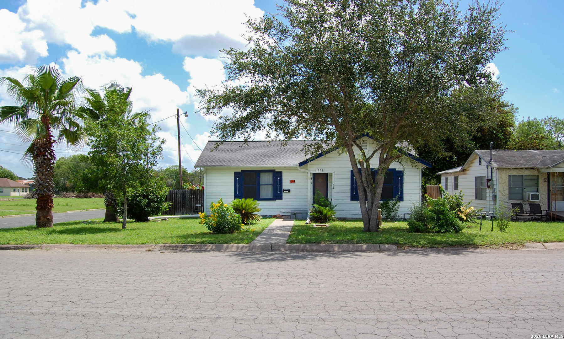 201 S Alta Vista Street Beeville TX 78102