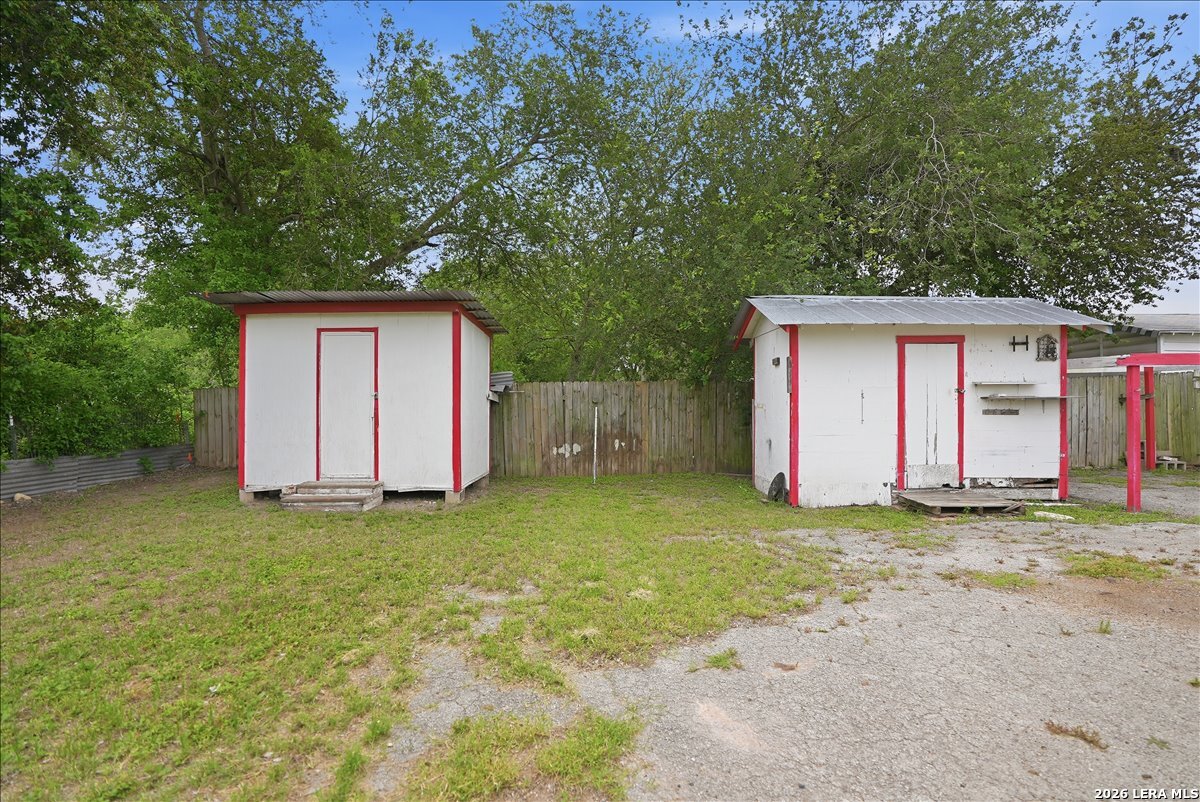 201 S Alta Vista Street Beeville TX 78102