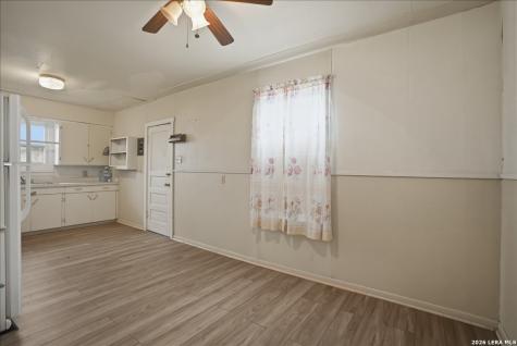 201 S Alta Vista Street Beeville TX 78102