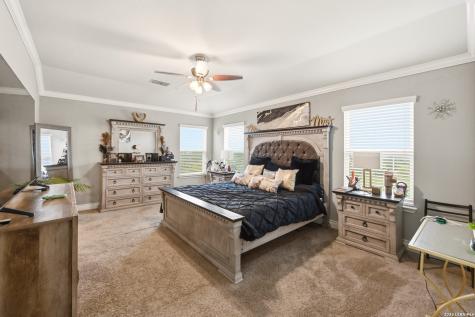 6813 Concho Creek Schertz TX 78108