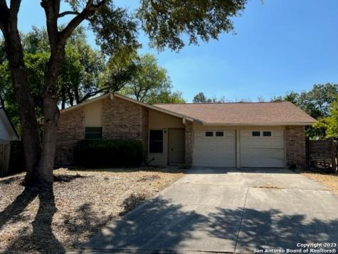 4915 Bluetop Lane San Antonio TX 78217