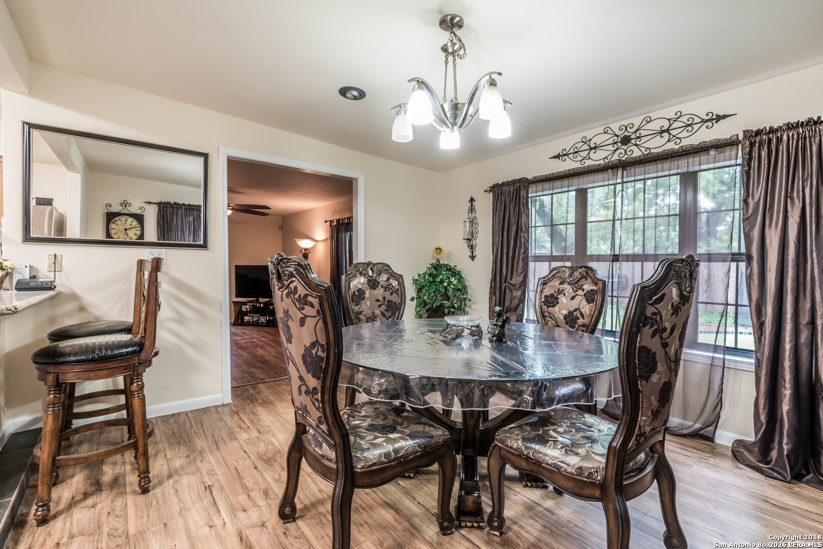 4349 Silver Lake Drive San Antonio TX 78219
