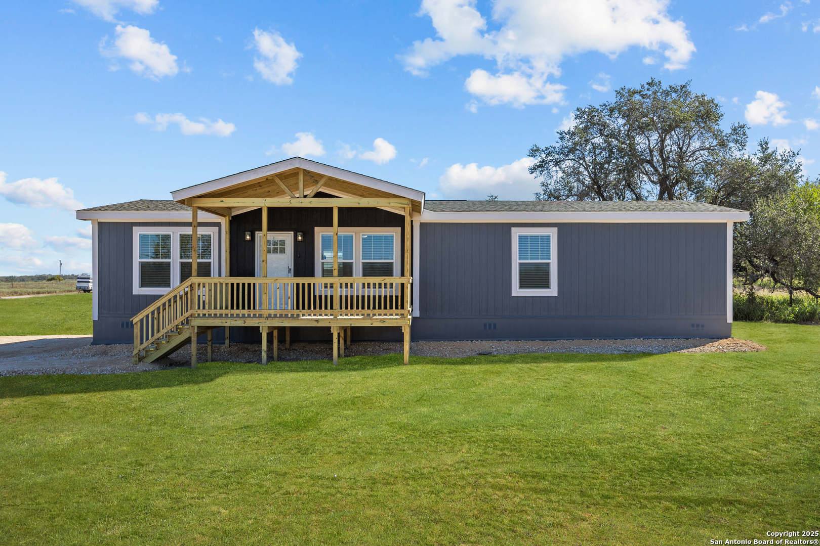 2240 Stevens Road Somerset TX 78069