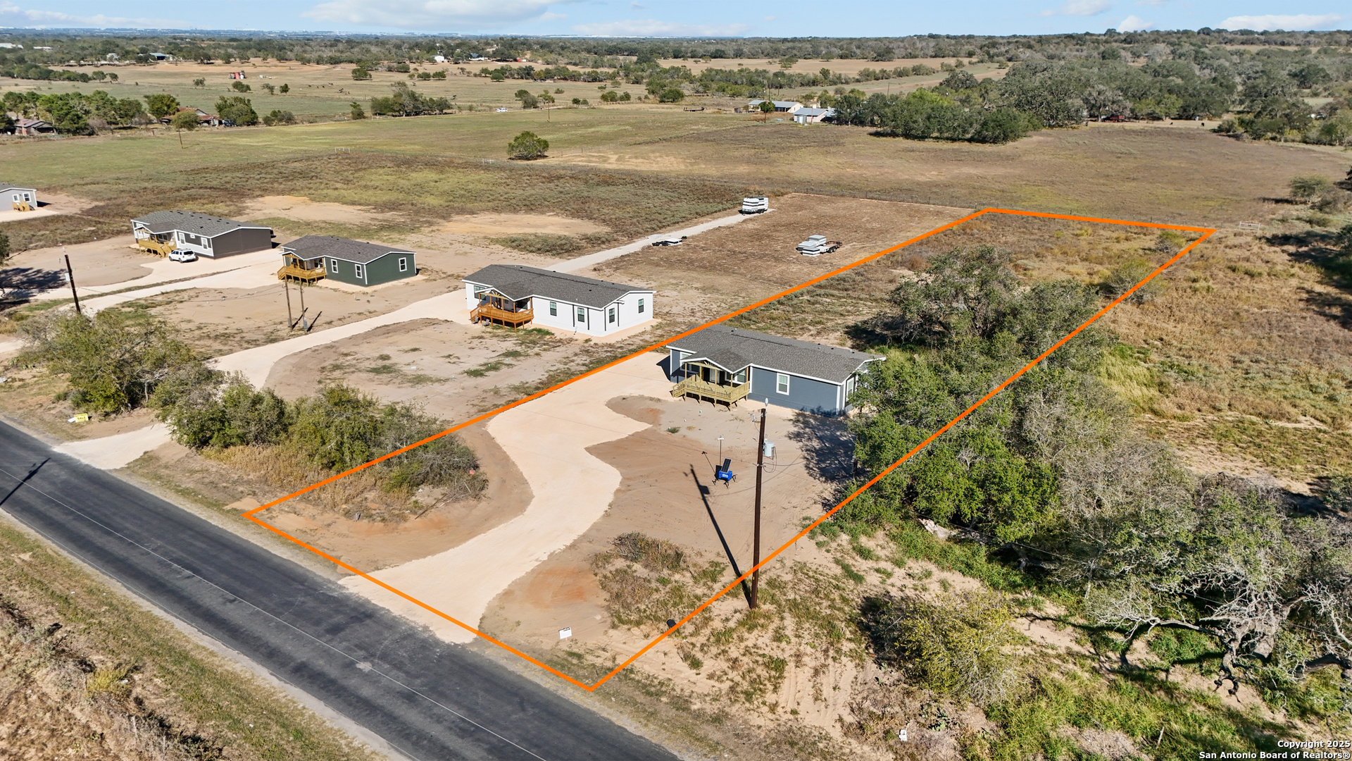 2240 Stevens Road Somerset TX 78069