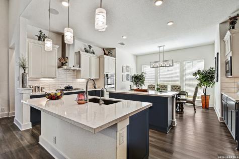422 Corwin Cibolo TX 78108