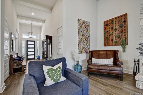 422 Corwin Cibolo TX 78108