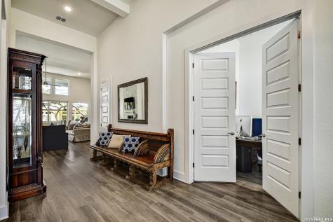 422 Corwin Cibolo TX 78108