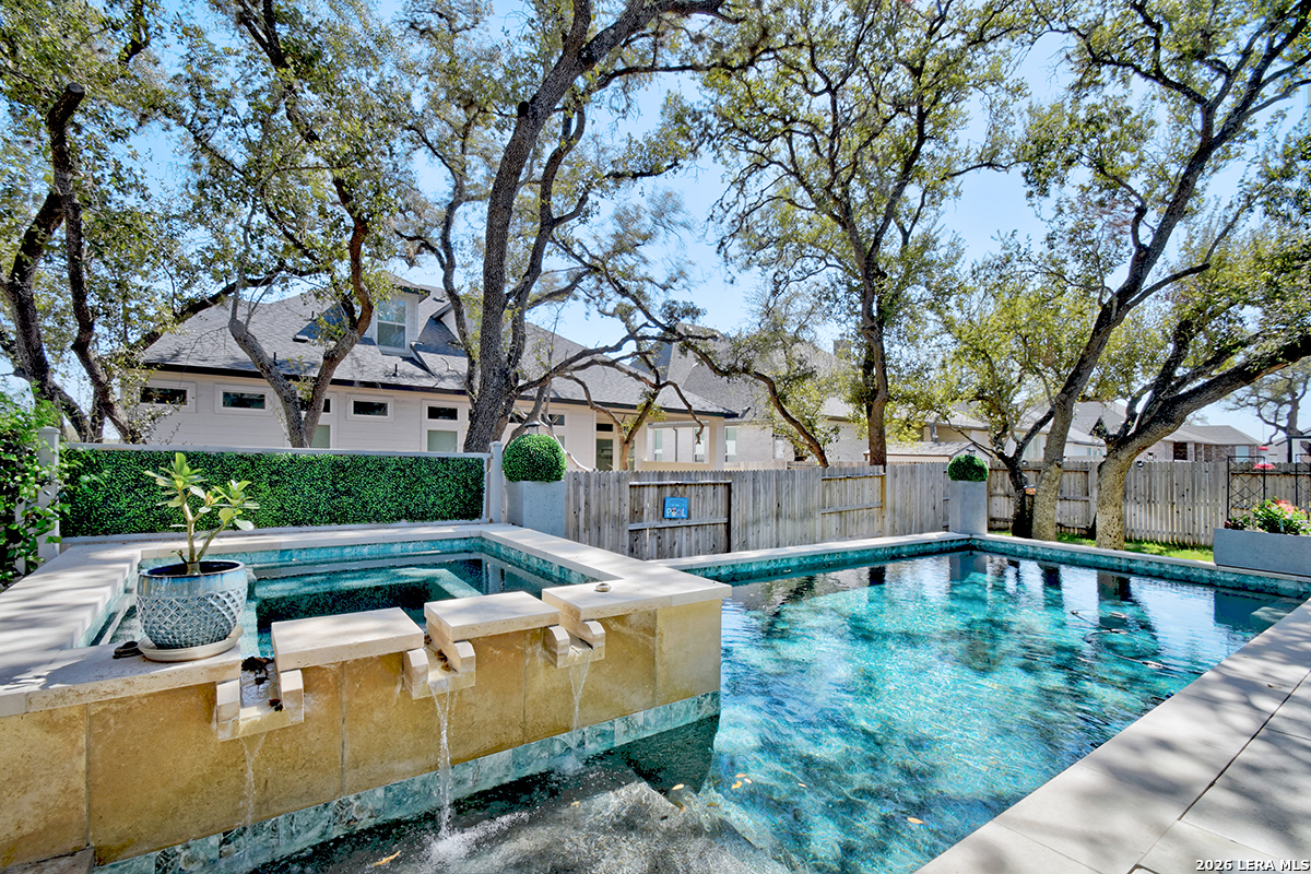422 Corwin Cibolo TX 78108