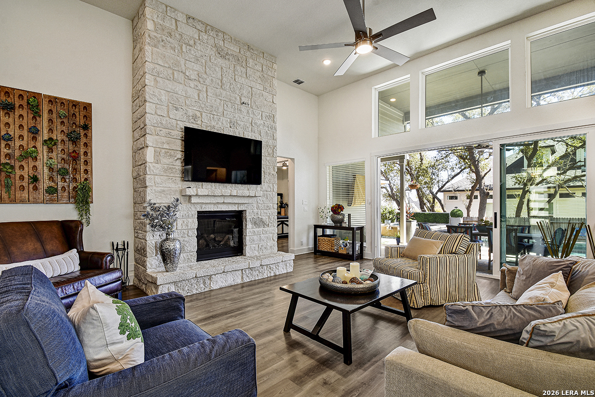 422 Corwin Cibolo TX 78108