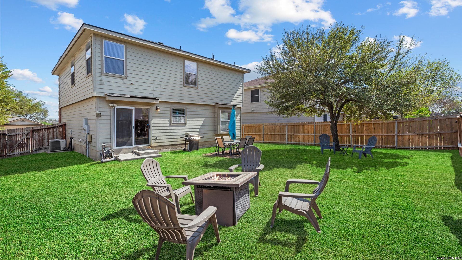 9019 Lilac Universal City TX 78148
