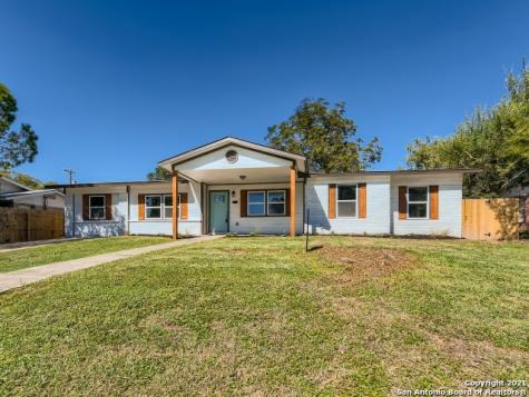 135 Millwood Lane San Antonio TX 78216