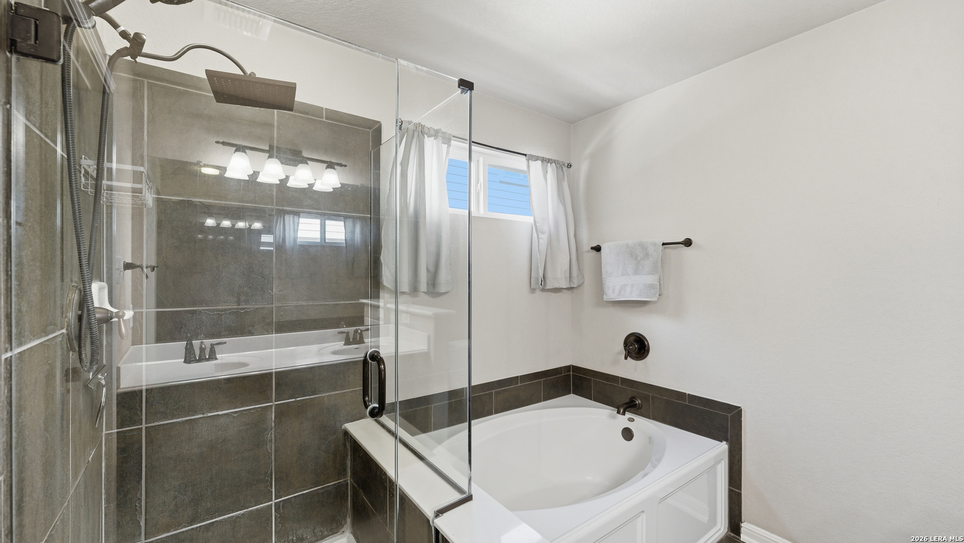 13511 Biltmore Lakes Live Oak TX 78233