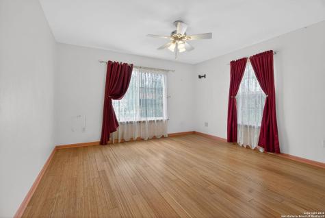 4530 Winneway San Antonio TX 78222