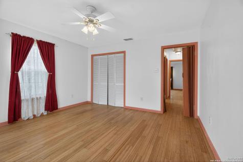 4530 Winneway San Antonio TX 78222