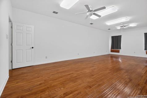 4530 Winneway San Antonio TX 78222