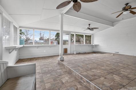 4530 Winneway San Antonio TX 78222