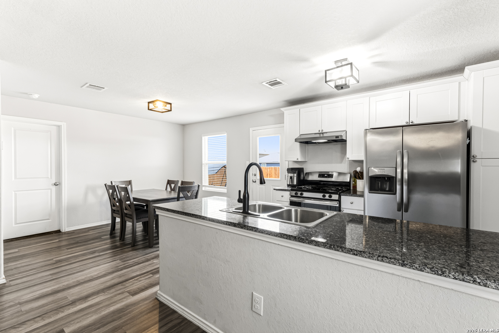 3822 Carducci Drive Converse TX 78109