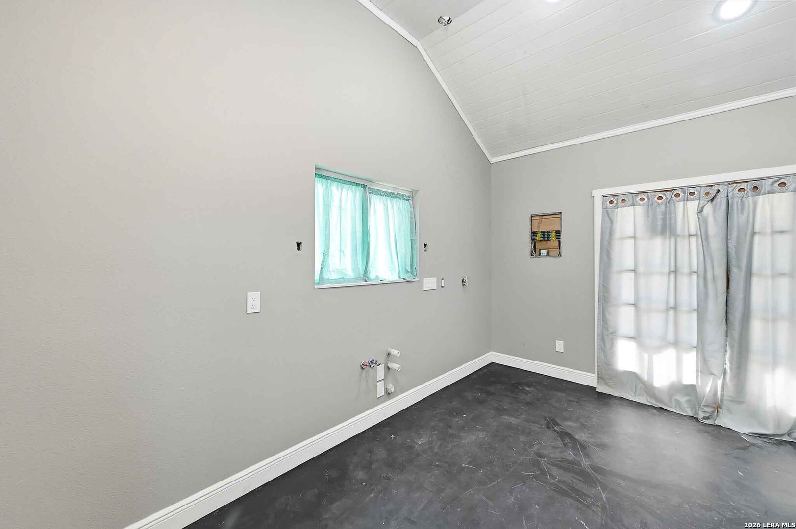 501 London Street Castroville TX 78009