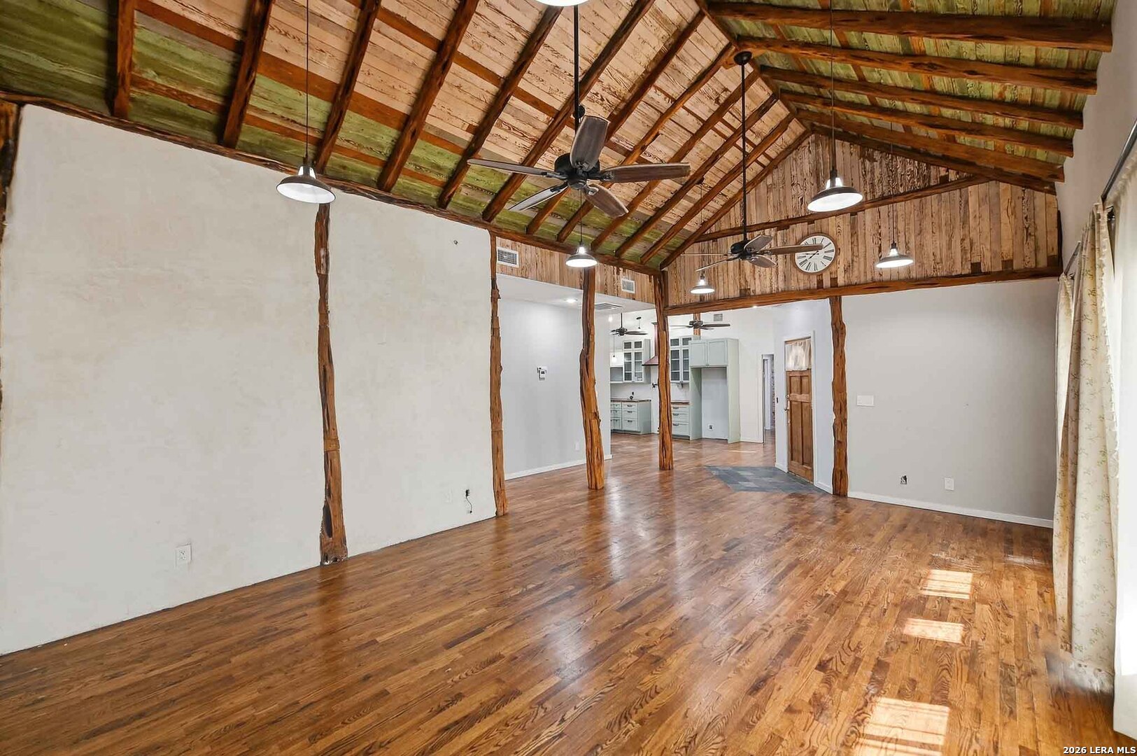 501 London Street Castroville TX 78009