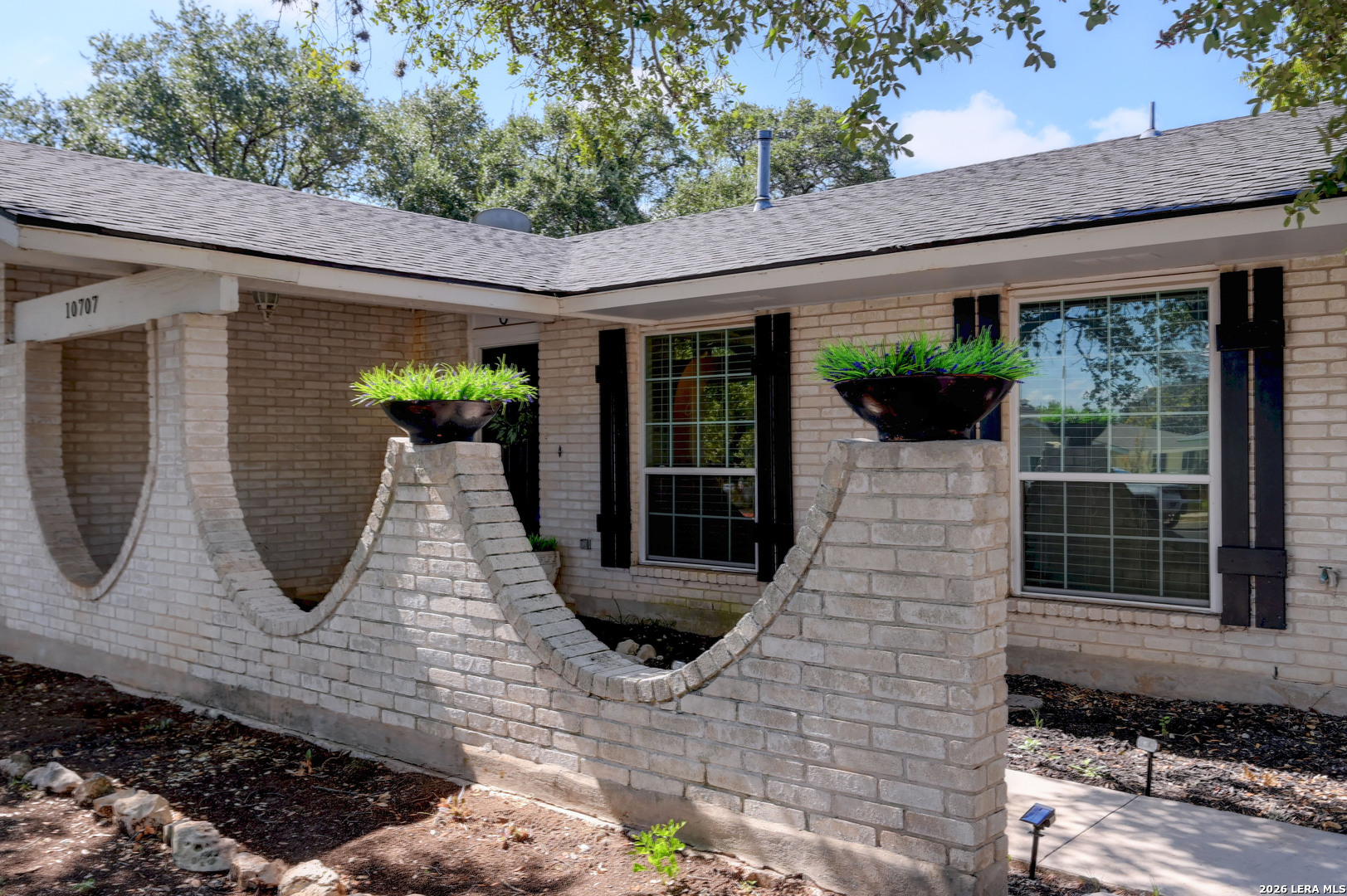 10707 Lands Run San Antonio TX 78230