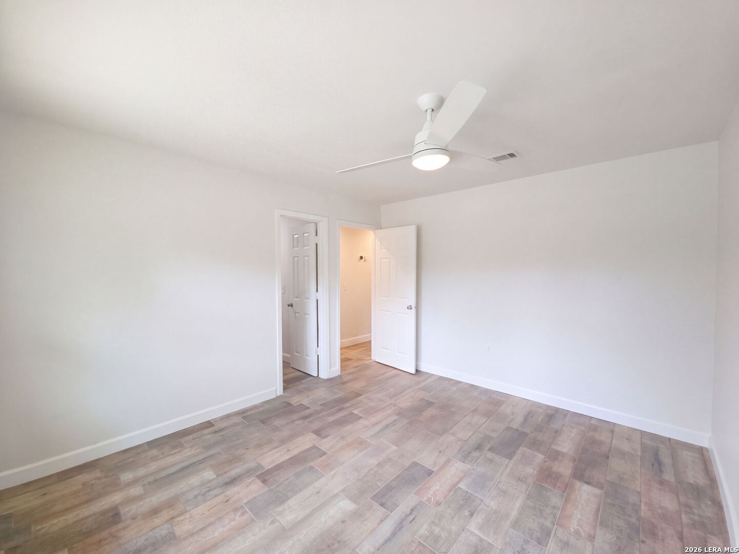 8703 Park Meadows Converse TX 78109