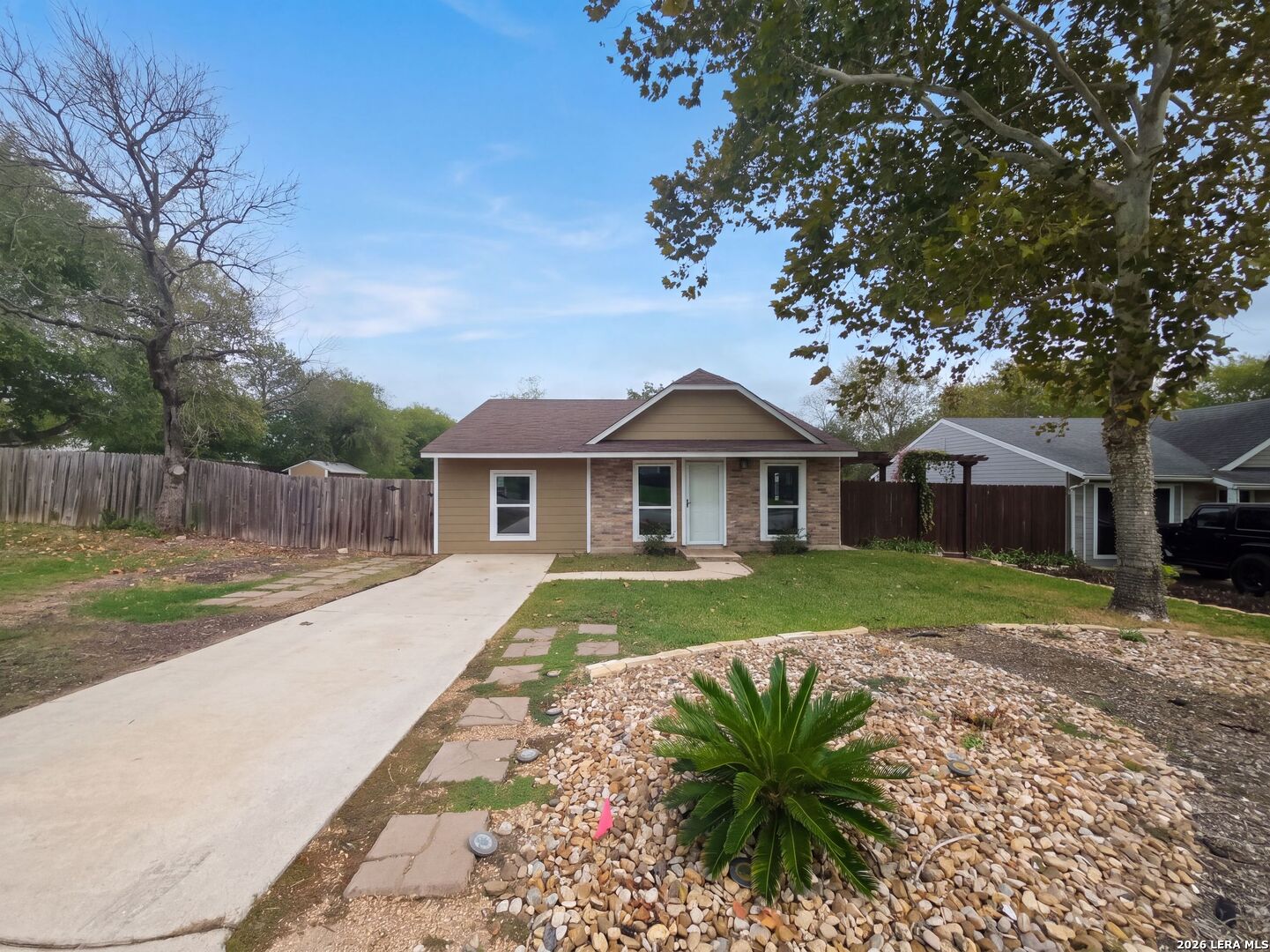 8703 Park Meadows Converse TX 78109